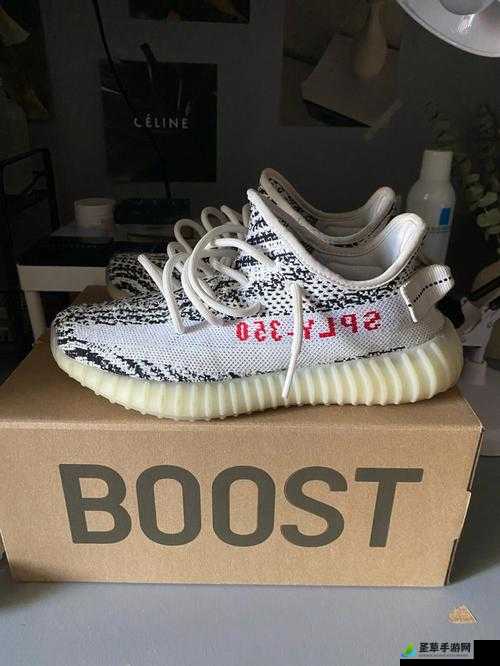 yeezy380 蜜桃粉和白色即将下架啦