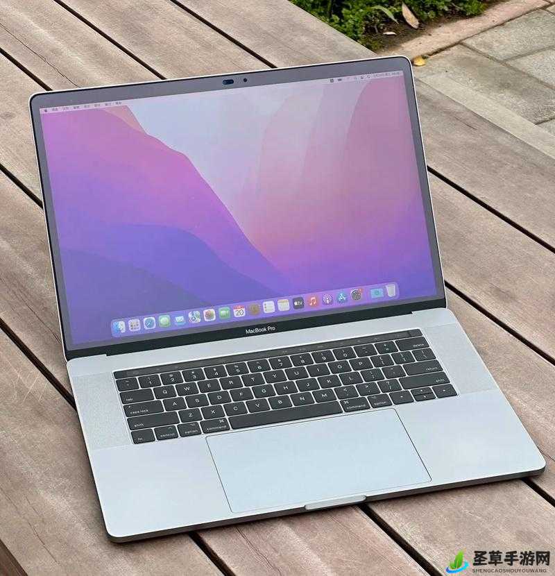 性系MACBOOKPRO 高清：卓越性能体验之选