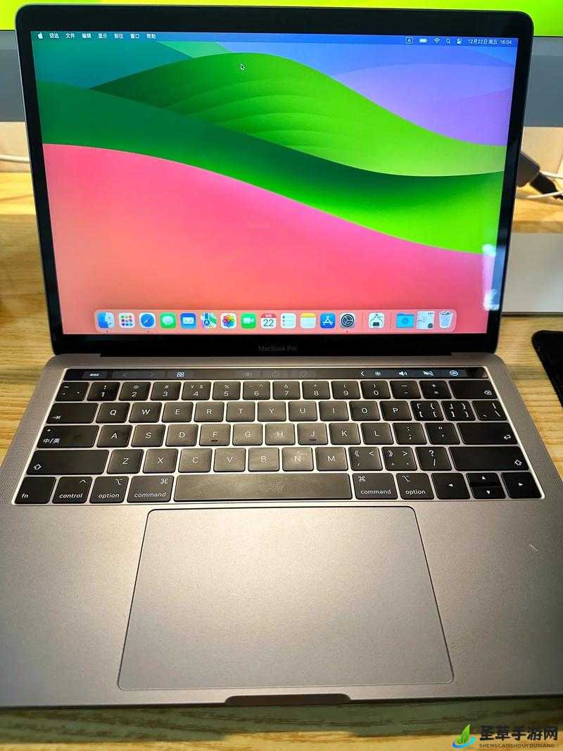 18 岁 macbookpro 免费：开启青春新征程